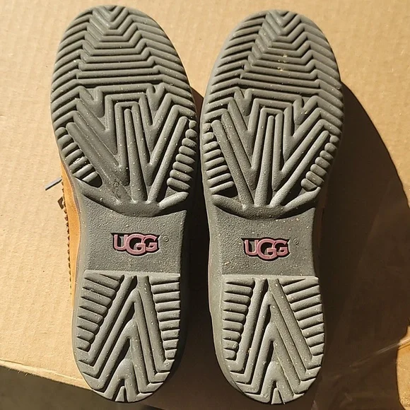 UGG Womens Haylie Brown Leather Shearling Fur Boat Shoes - Picture 9 of 9